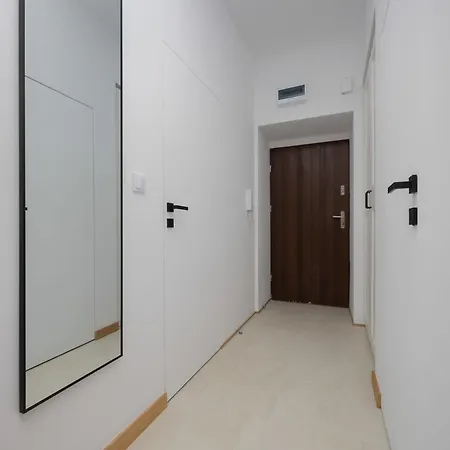 Apartment Stylish One Bedroom In With Balcony By Renters Warschau