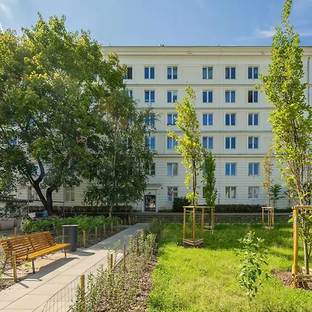 Apartment Stylish One Bedroom In With Balcony By Renters Warschau